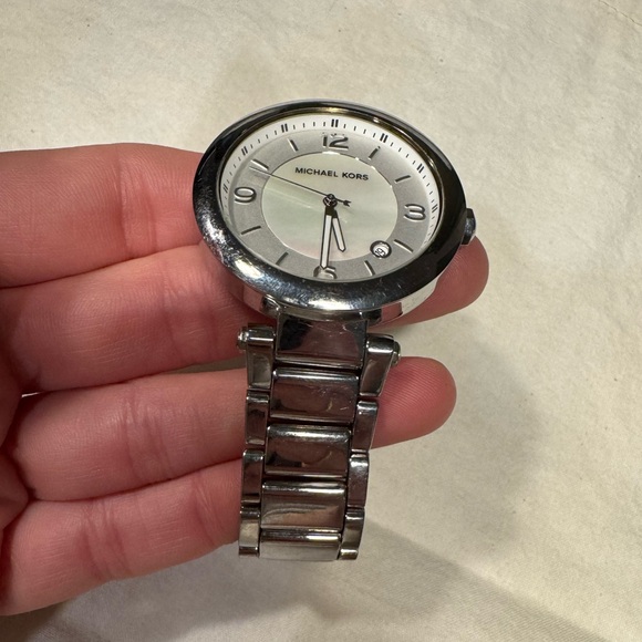 MICHAEL KORS | STAINLESS STEEL WATCH | MK-5070 - Picture 6 of 15